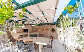 Casa Ol'Bol - Modern Apartment With Seaview And Private Large Backyard